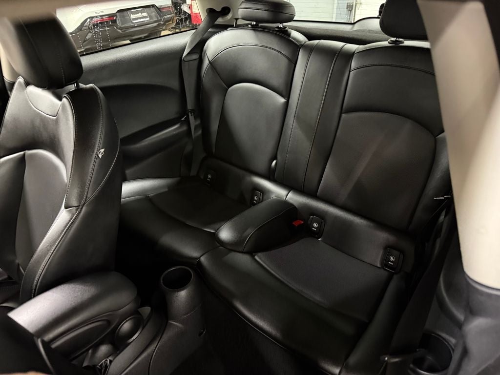 2015 MINI Cooper Base