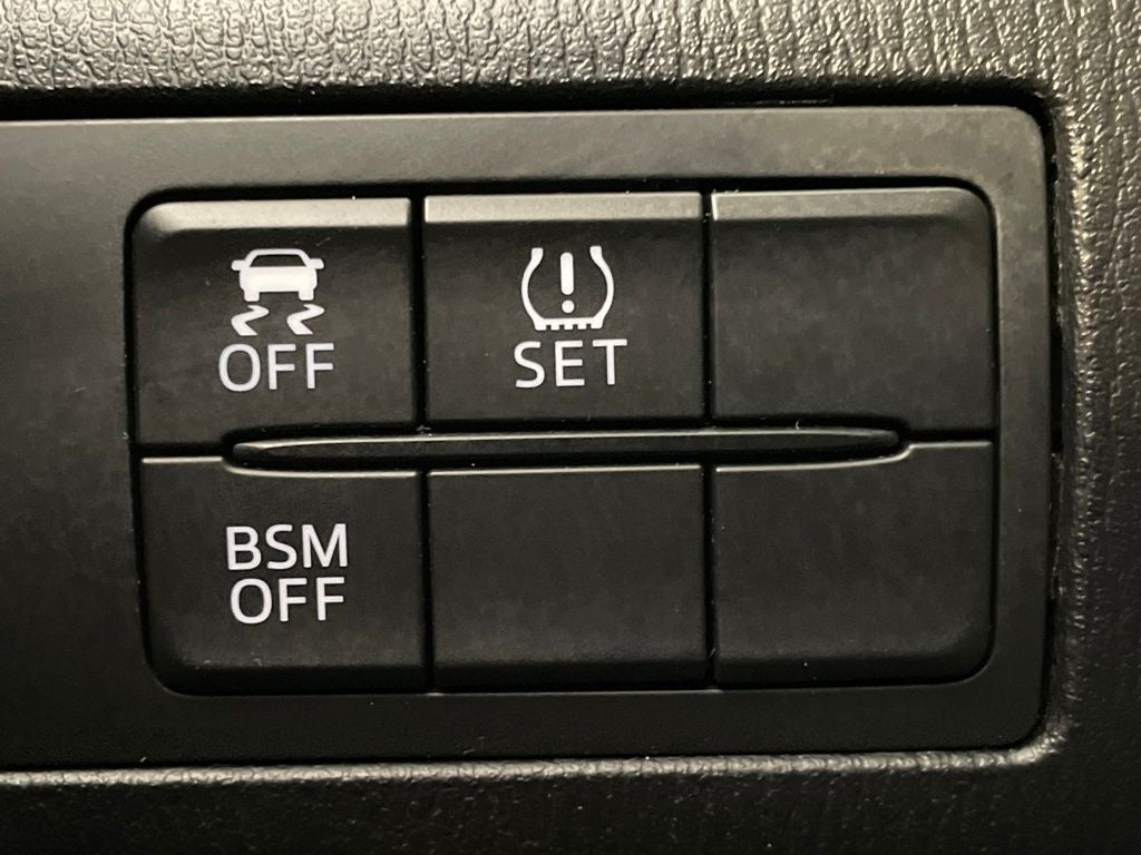 2015 Mazda Mazda3 i Grand Touring