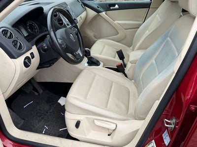 2016 Volkswagen Tiguan S