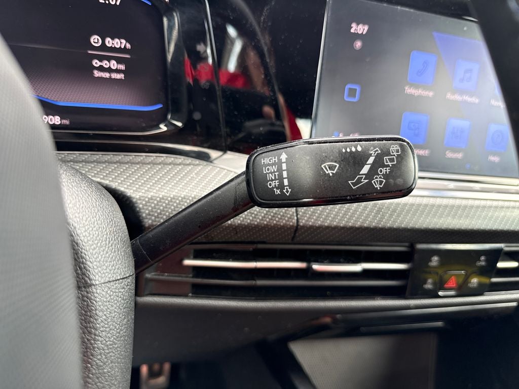 2024 Volkswagen Golf R 2.0T