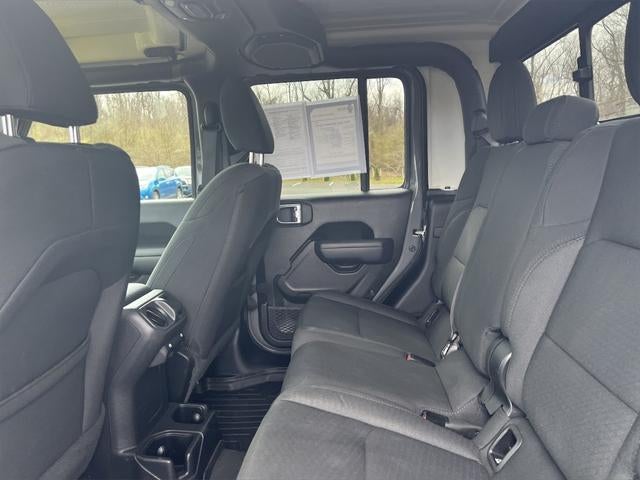 2022 Jeep Gladiator Sport