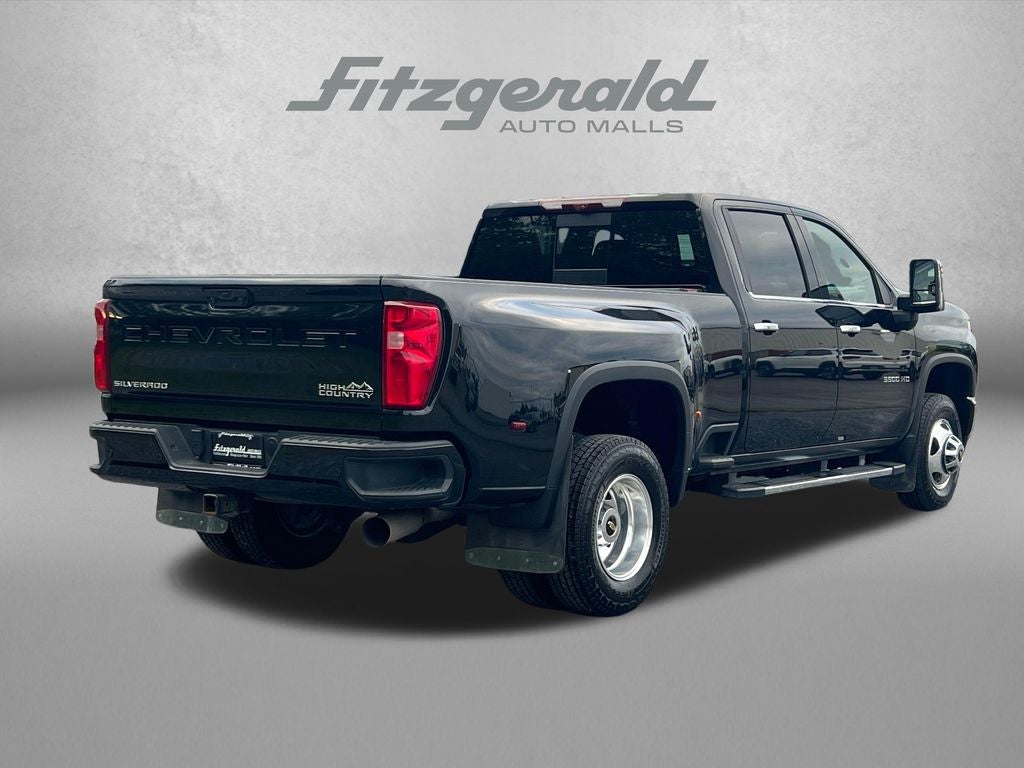 2021 Chevrolet Silverado High Country