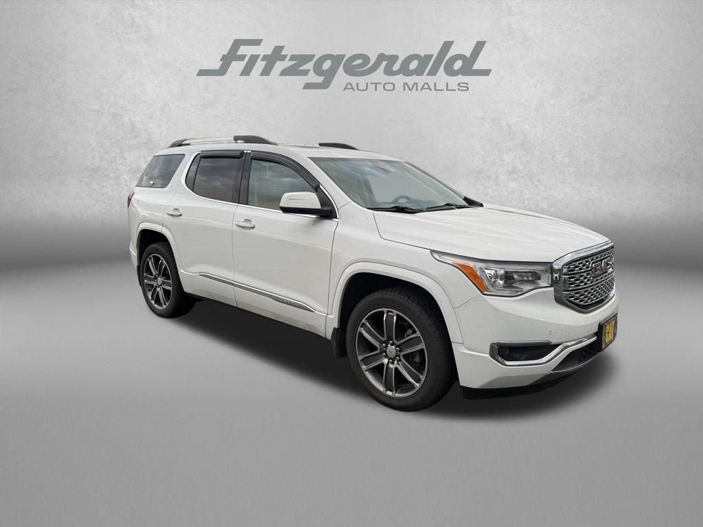 2019 GMC Acadia Denali AWD's photo