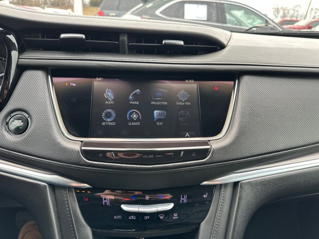 2017 Cadillac XT5 Luxury