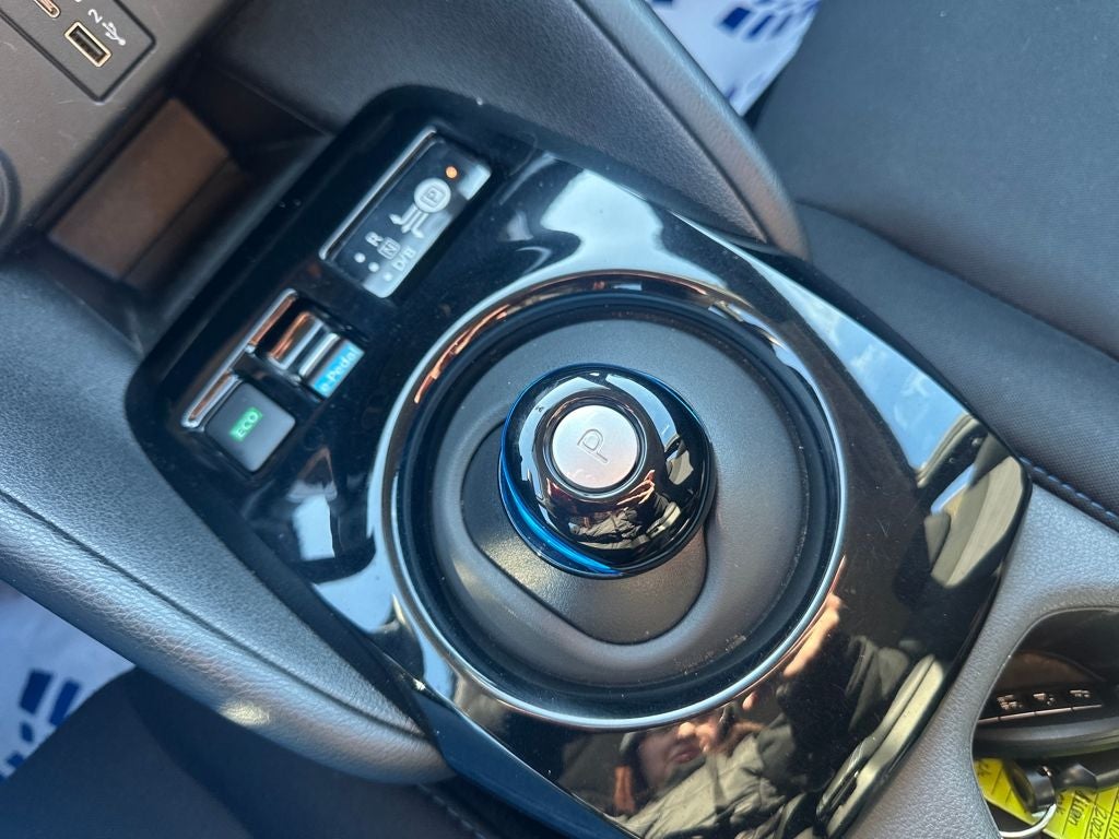 2022 Nissan Leaf S Plus
