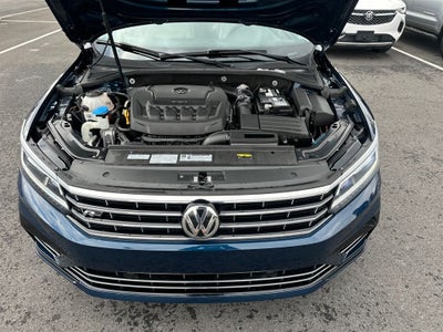 2019 Volkswagen Passat 2.0T SE R-Line