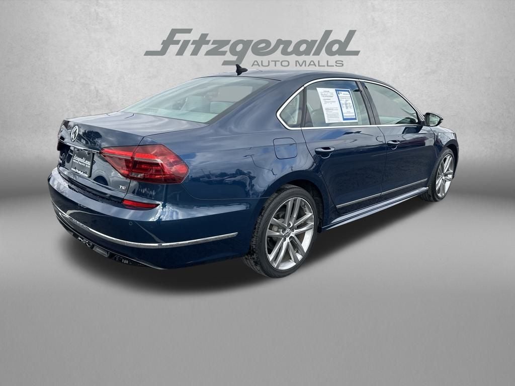 2019 Volkswagen Passat 2.0T SE R-Line