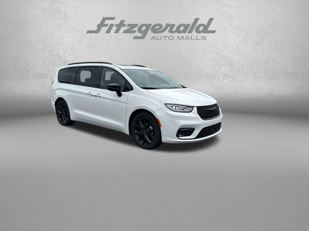 2025 Chrysler Pacifica