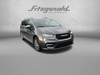 2023 Chrysler Pacifica Pinnacle