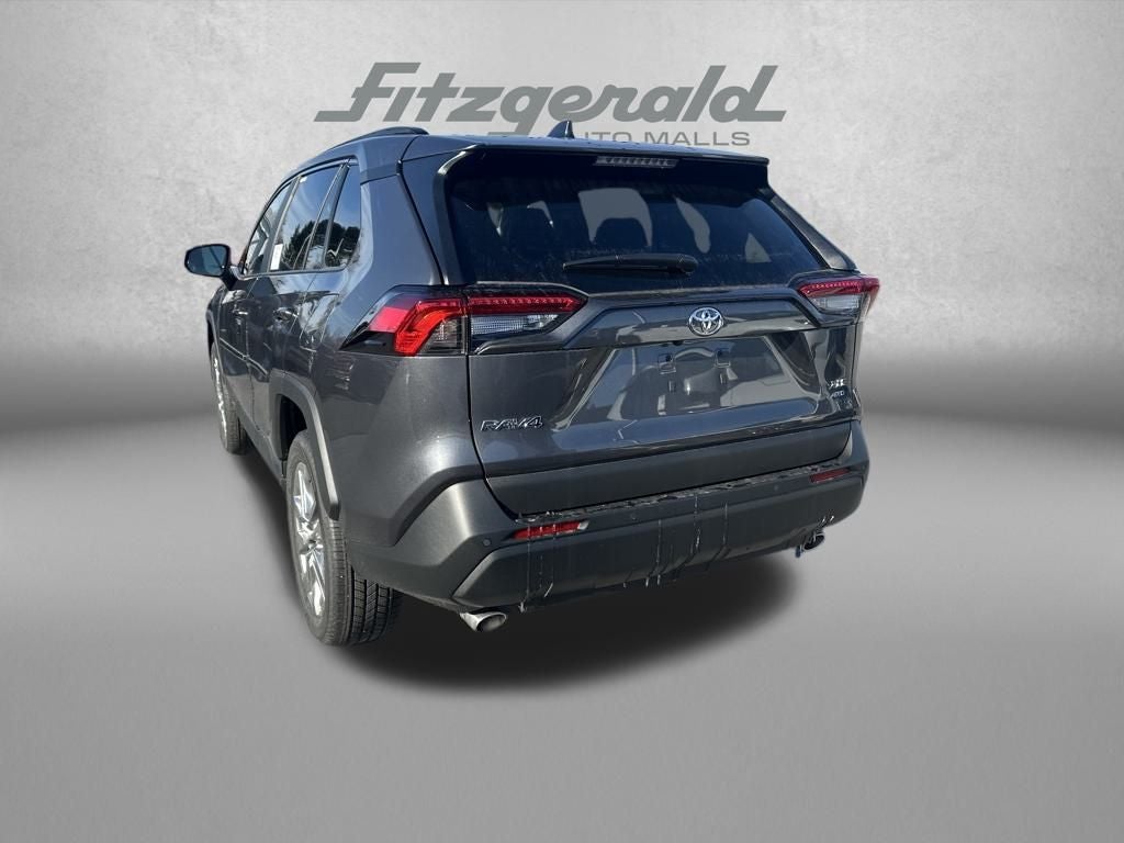 2025 Toyota RAV4 XLE Premium