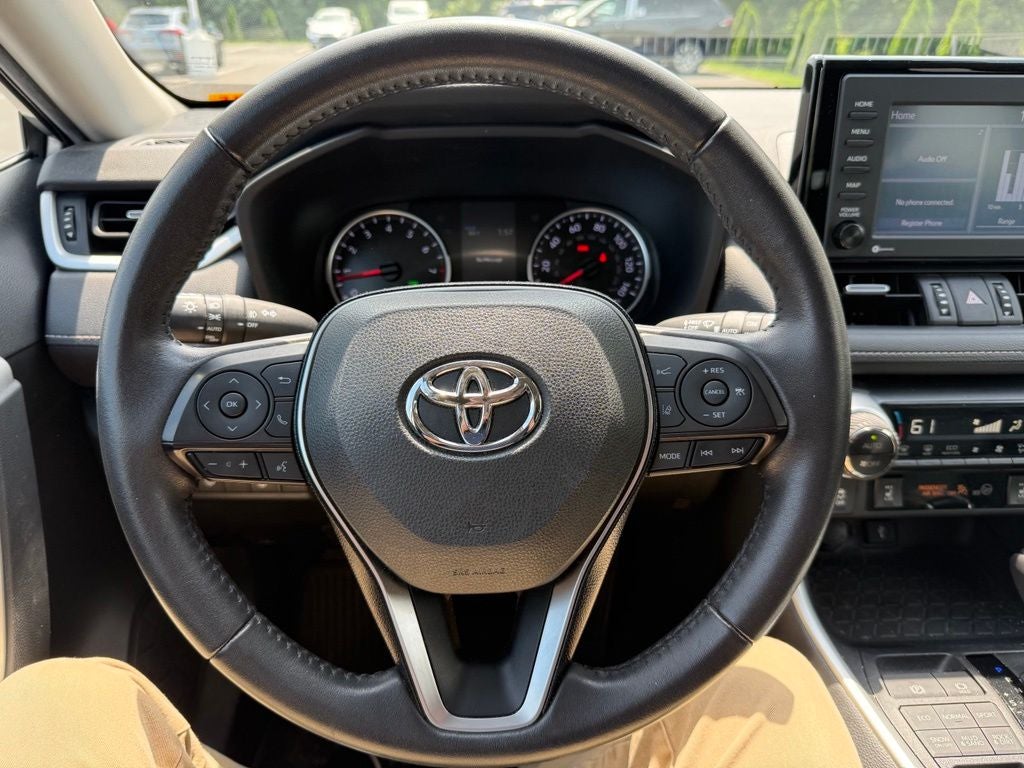 2020 Toyota RAV4 XLE Premium