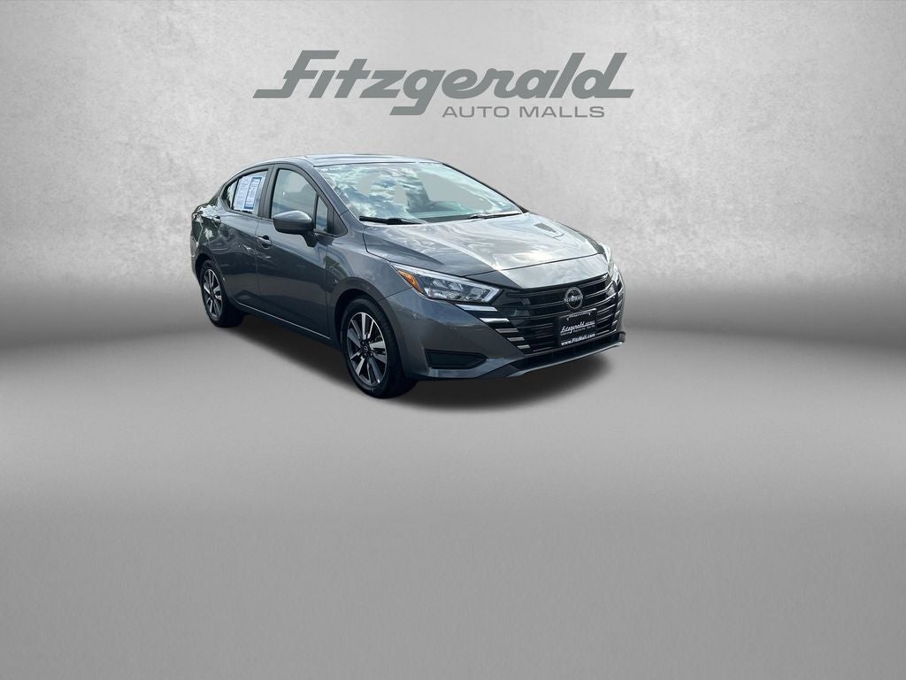 2025 Nissan Versa 1.6 SV CVT's photo