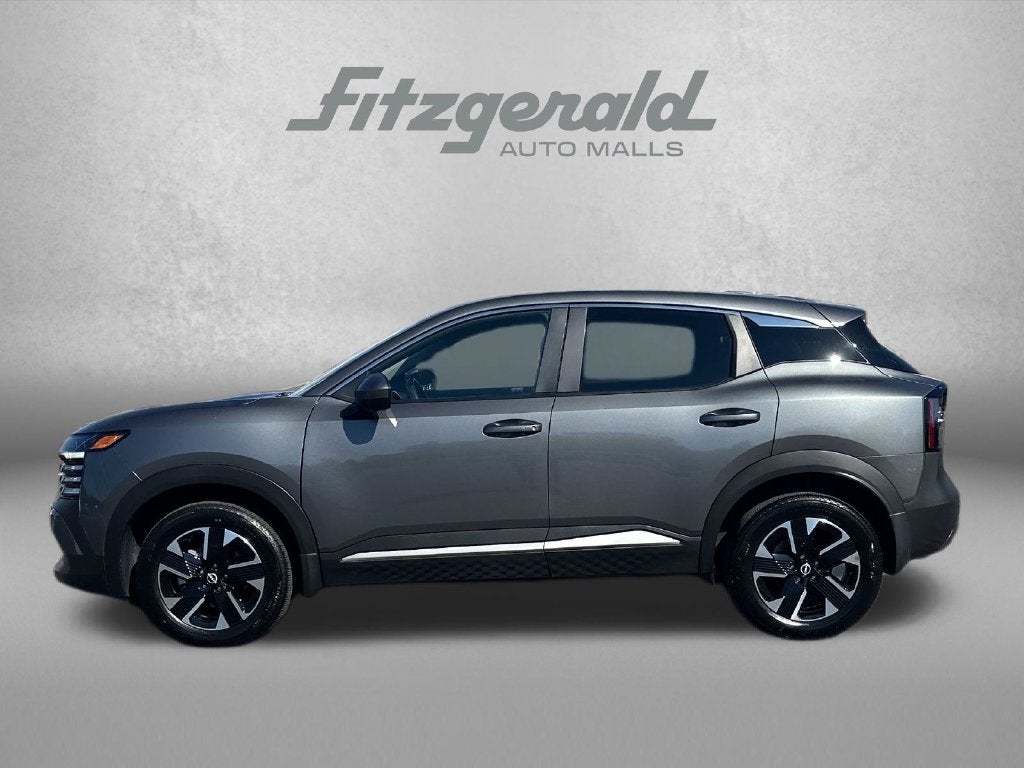 2025 Nissan Kicks MPV SV