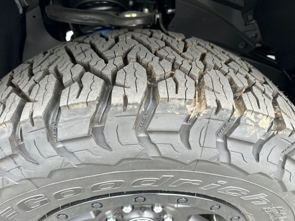 2025 Toyota Tacoma TRD Off Road - Photo 12