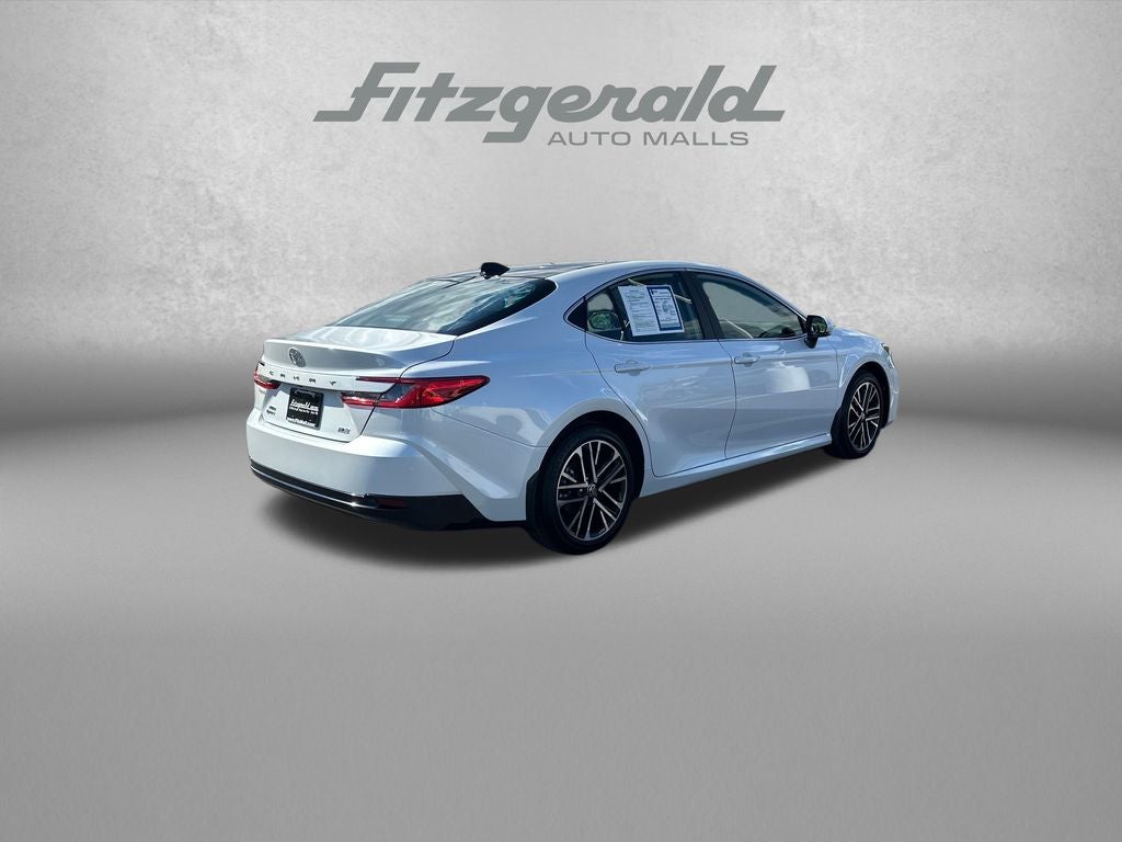 2026 Toyota CAMRY XLE