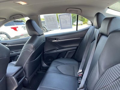 2022 Toyota Camry SE