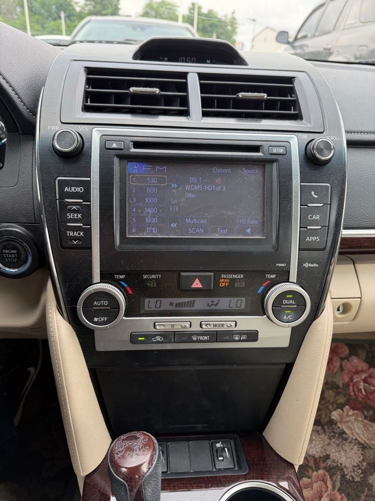 2012 Toyota CAMRY XLE