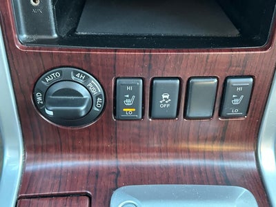 2012 Nissan Pathfinder LE