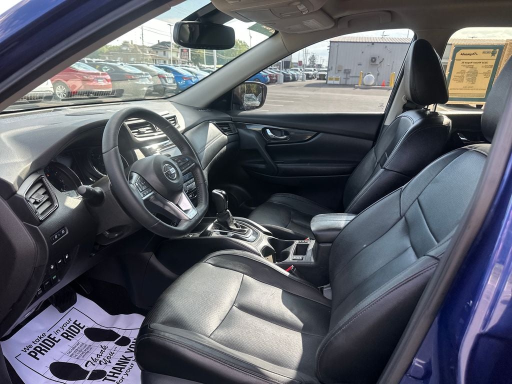 2020 Nissan Rogue SL