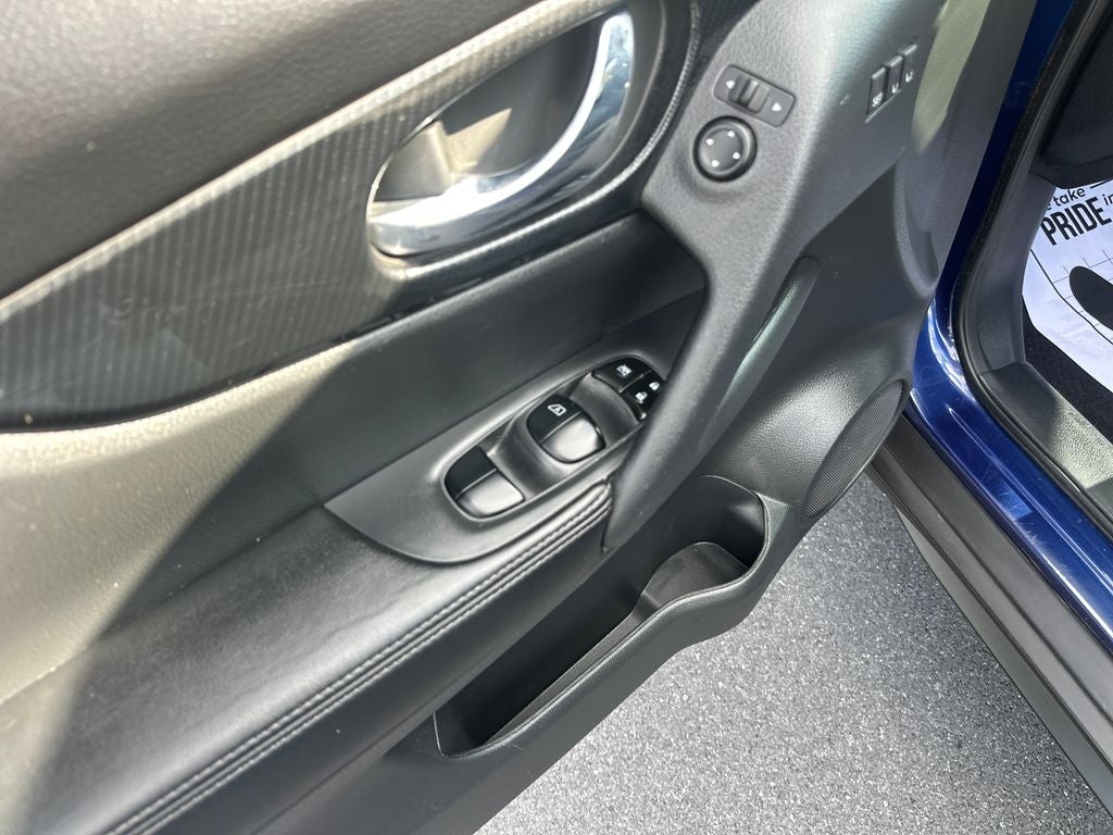 2020 Nissan Rogue SL