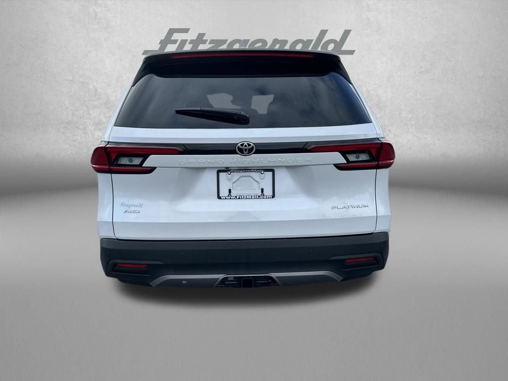 2026 Toyota Grand Highlander Platinum