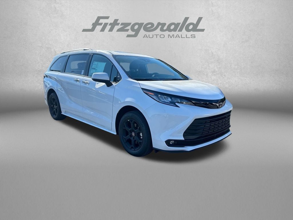 2026 Toyota Sienna Woodland Edition