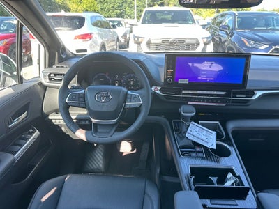 2026 Toyota Sienna Woodland Edition