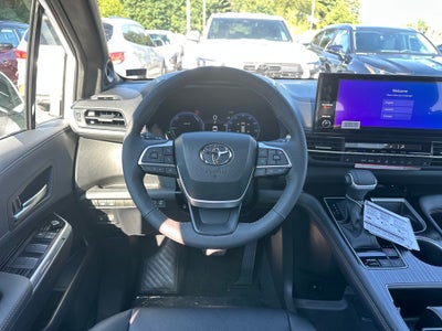 2026 Toyota Sienna Woodland Edition