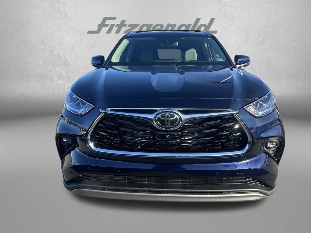 2026 Toyota Highlander Hybrid Hybrid Platinum