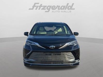 2026 Toyota Sienna Platinum 7 Passenger
