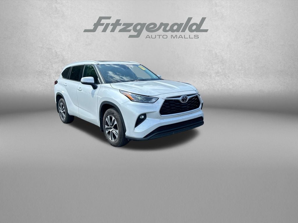 2022 Toyota Highlander XLE
