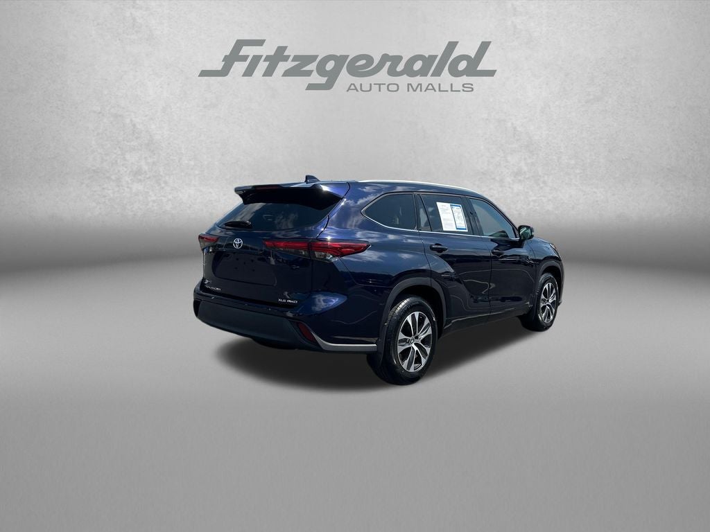 2022 Toyota Highlander XLE