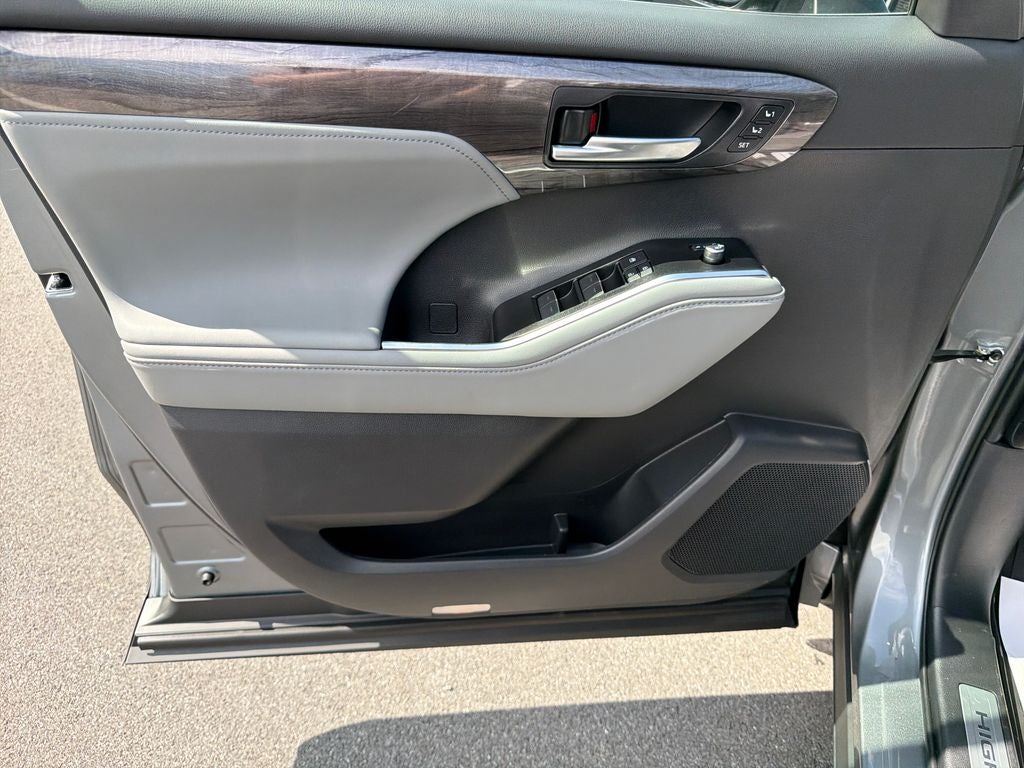 2026 Toyota Highlander Limited