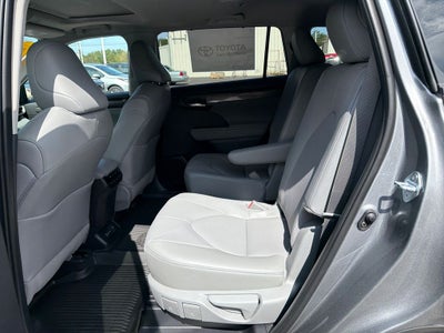 2026 Toyota Highlander Limited