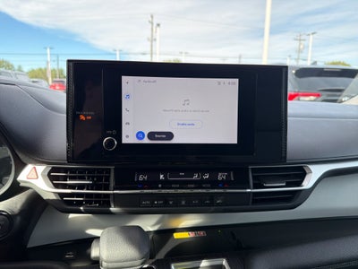 2025 Toyota Sienna LE 8 Passenger