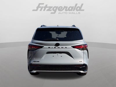 2026 Toyota Sienna XSE 7 Passenger
