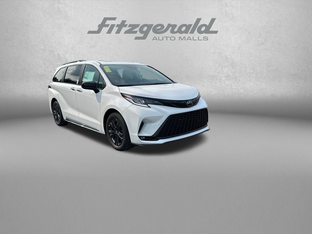 2026 Toyota Sienna XSE 7 Passenger