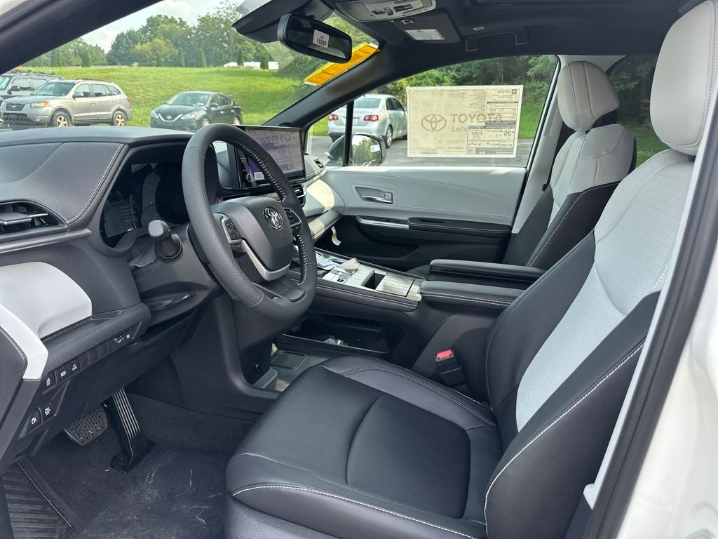 2026 Toyota Sienna XSE 7 Passenger