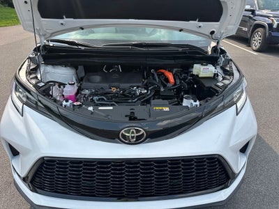 2026 Toyota Sienna XSE 7 Passenger