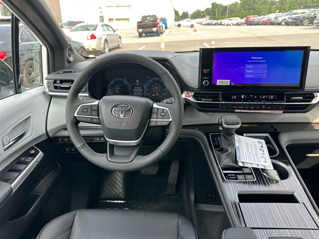 2026 Toyota Sienna XSE 7 Passenger