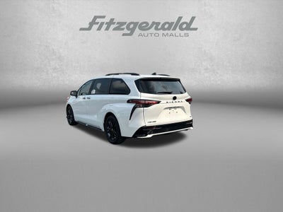 2026 Toyota Sienna XSE 7 Passenger