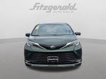 2023 Toyota Sienna XLE 7 Passenger