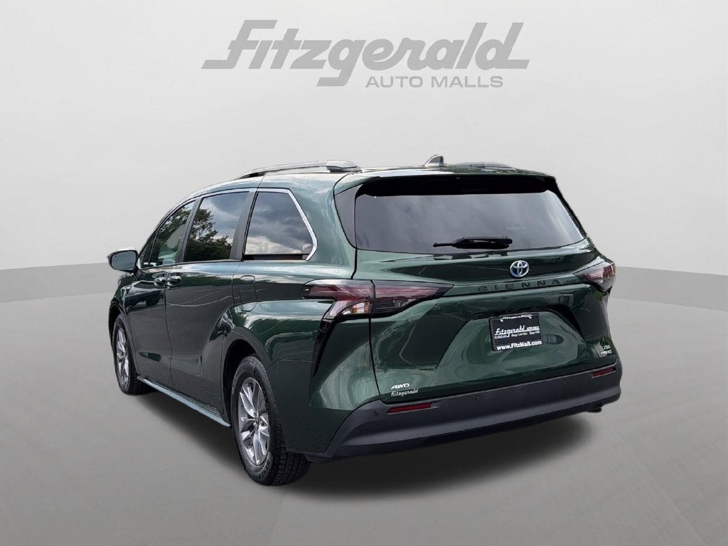 2023 Toyota Sienna XLE 7 Passenger