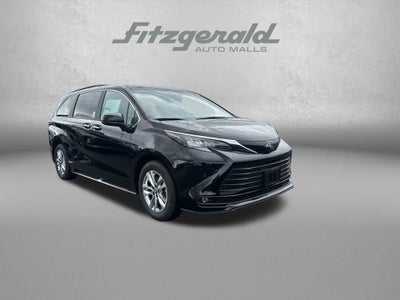 2026 Toyota Sienna XLE 7 Passenger