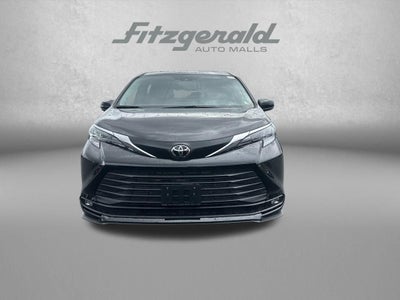 2026 Toyota Sienna XLE 7 Passenger