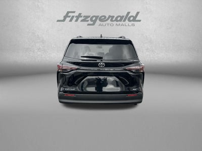 2026 Toyota Sienna XLE 7 Passenger