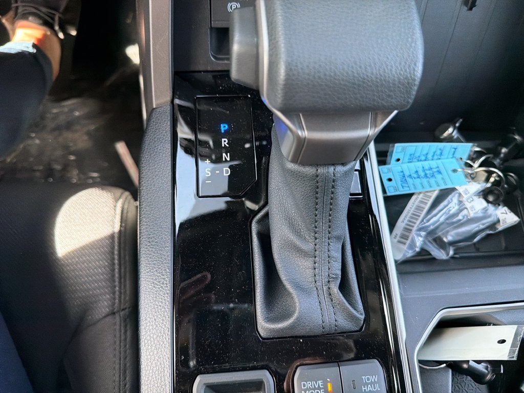 2026 Toyota Tundra SR5 - Photo 24