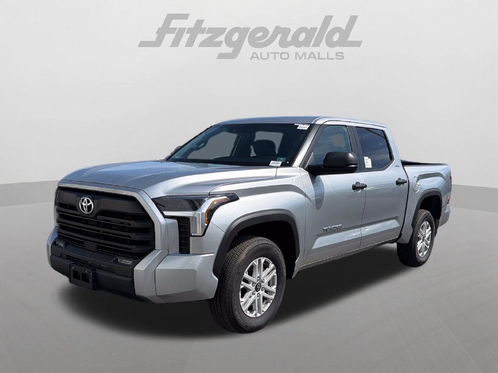 2026 Toyota Tundra SR5 - Photo 3