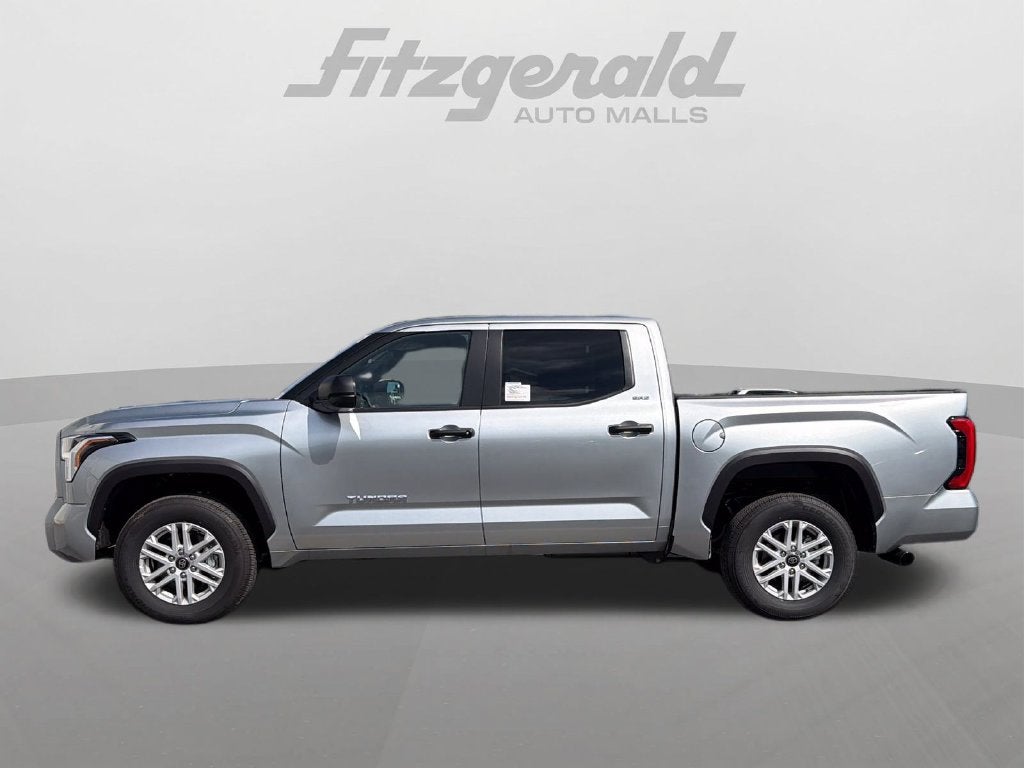 2026 Toyota Tundra SR5 - Photo 5