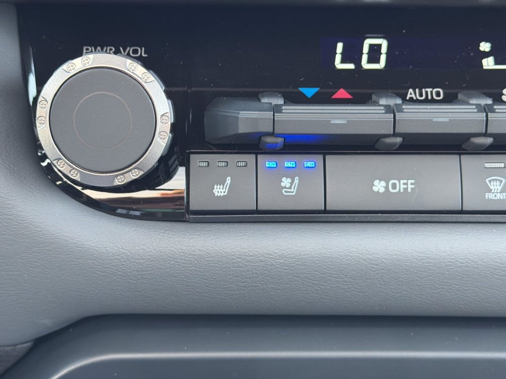 2026 Toyota Tundra i-FORCE MAX Capstone